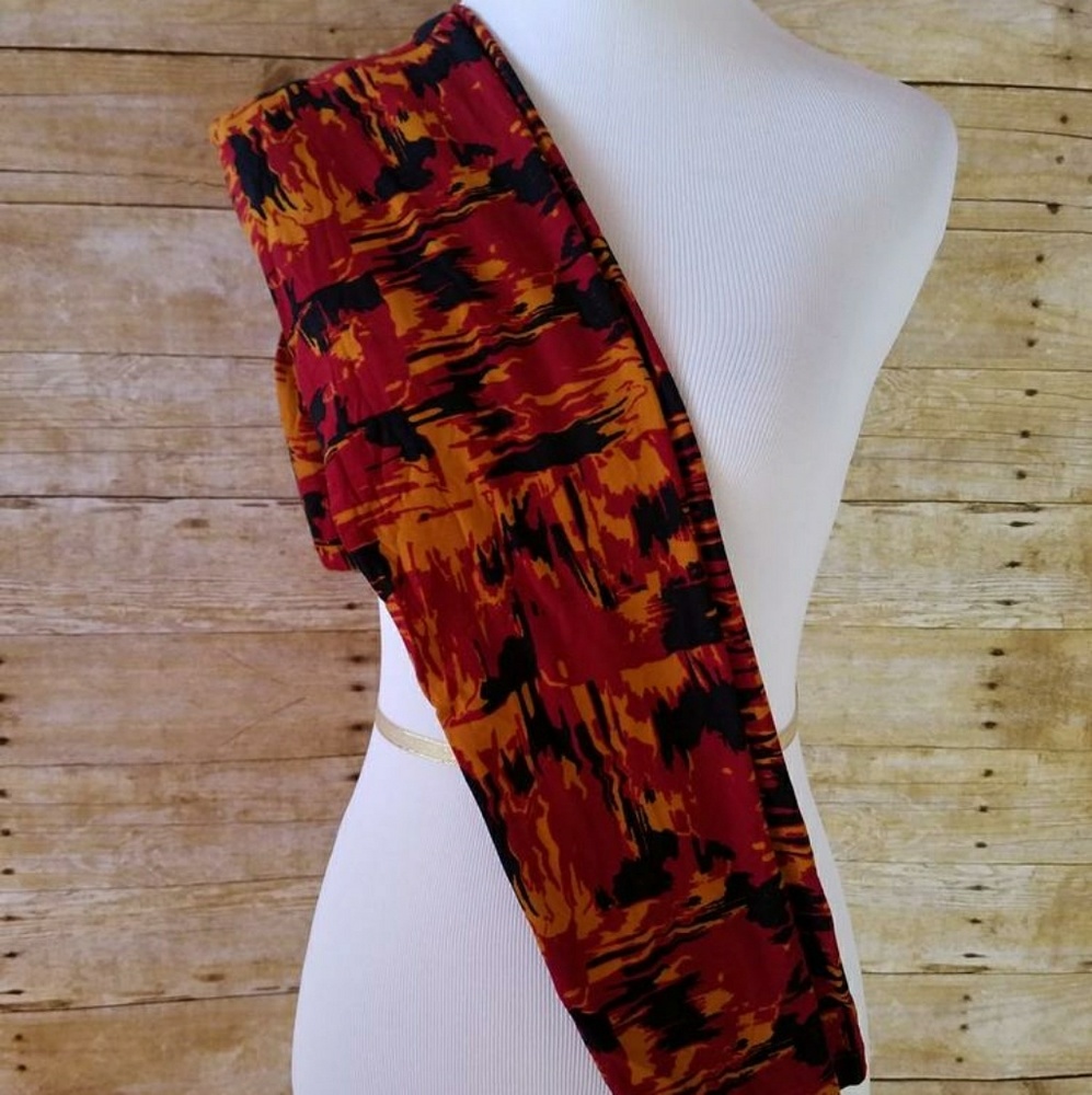 *FINAL PRICE/CHANCE* Lularoe OS Leggings